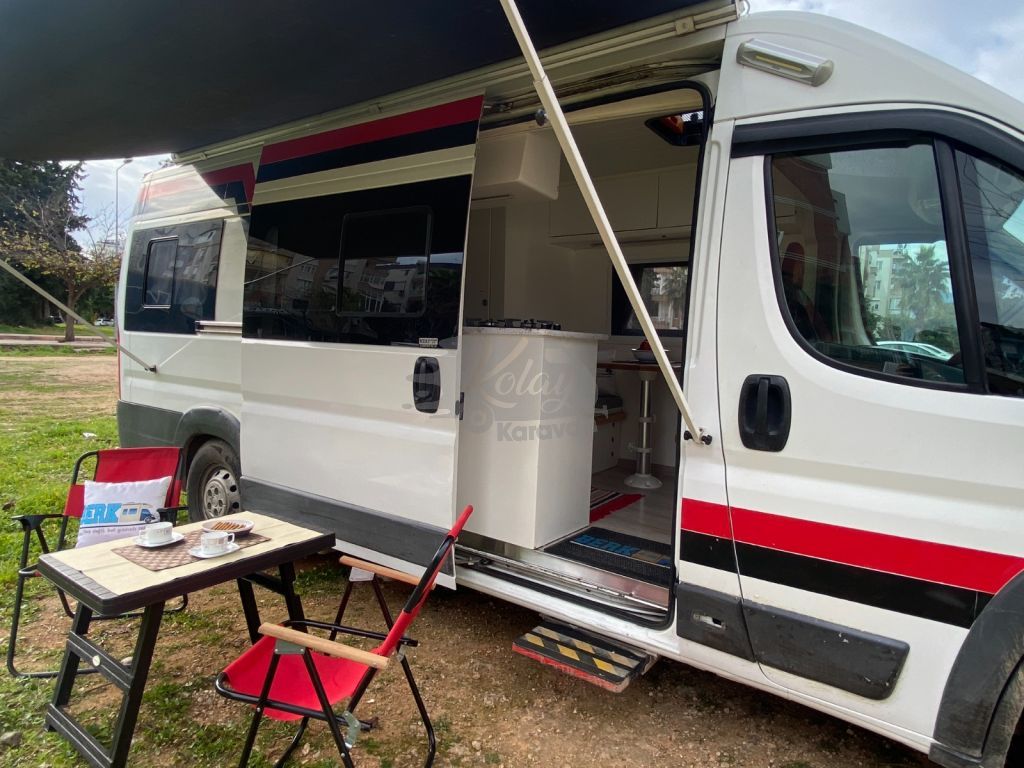 Antalya Konyaaltı 3 Kişilik Motokaravan 2021